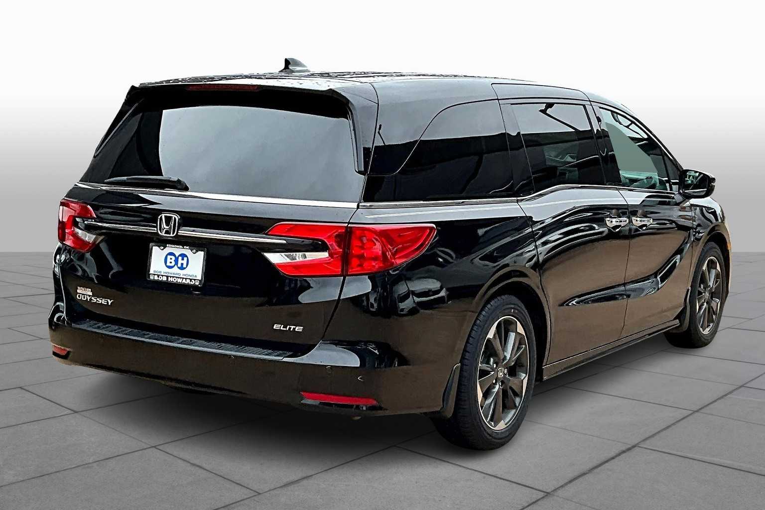 2023 Honda Odyssey Elite photo 11