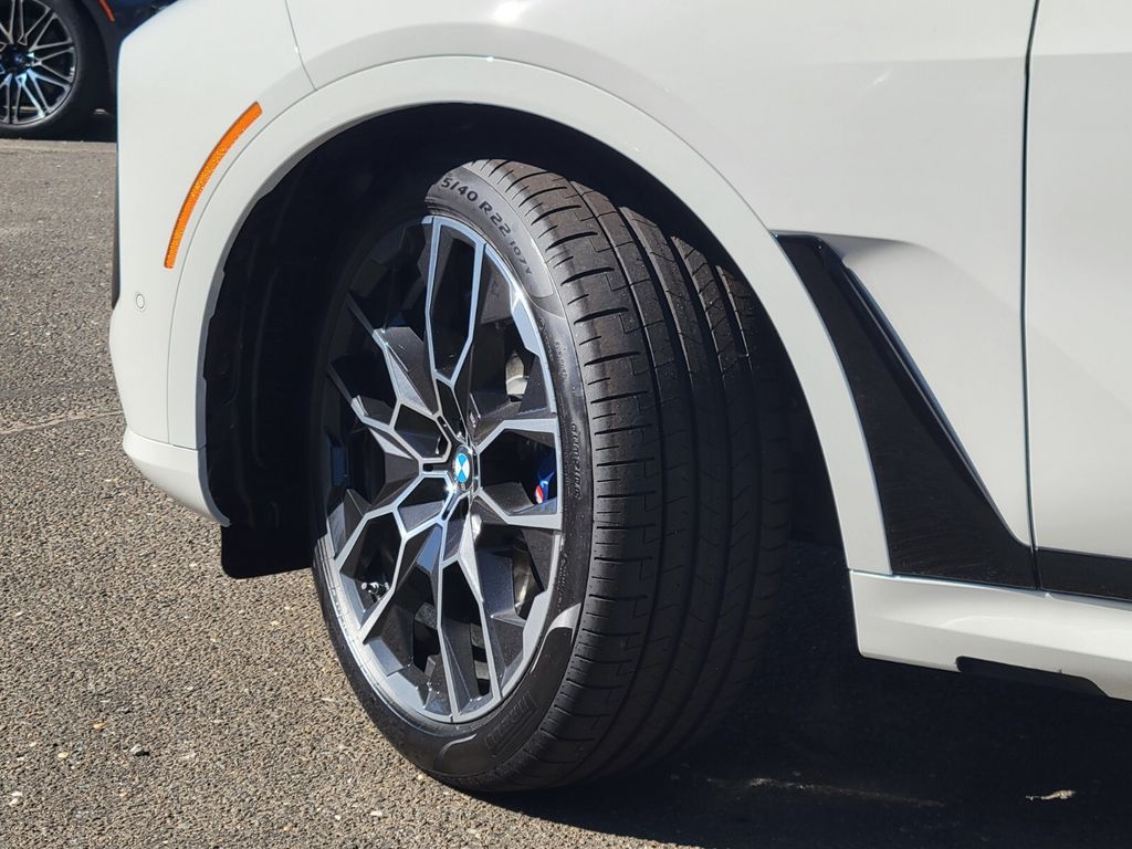 2026 Bmw X7 M60i photo 30