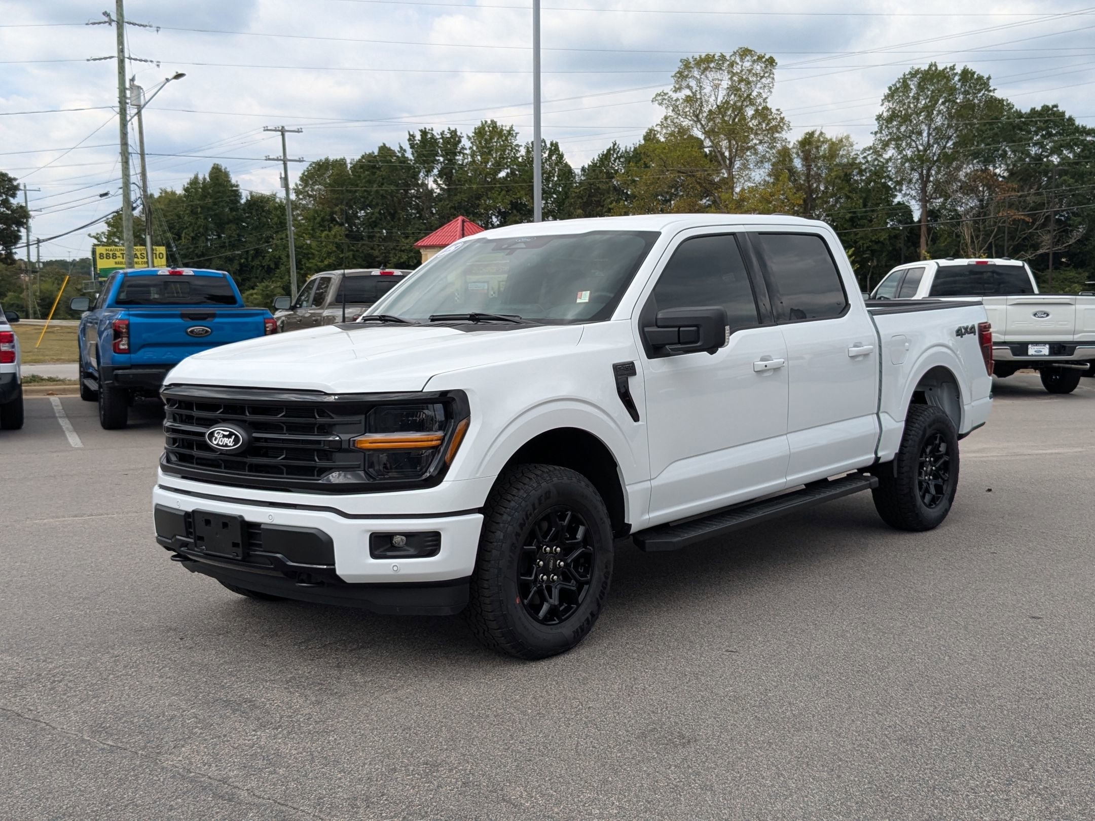2025 Ford F-150 XLT's photo