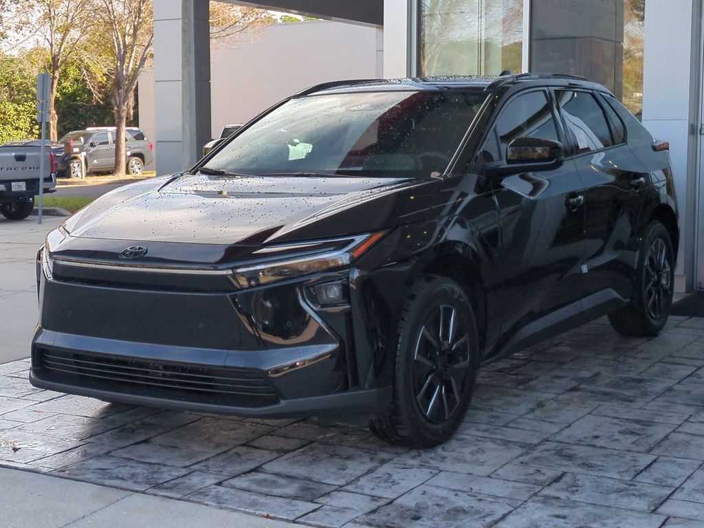 2026 Toyota bZ XLE's photo