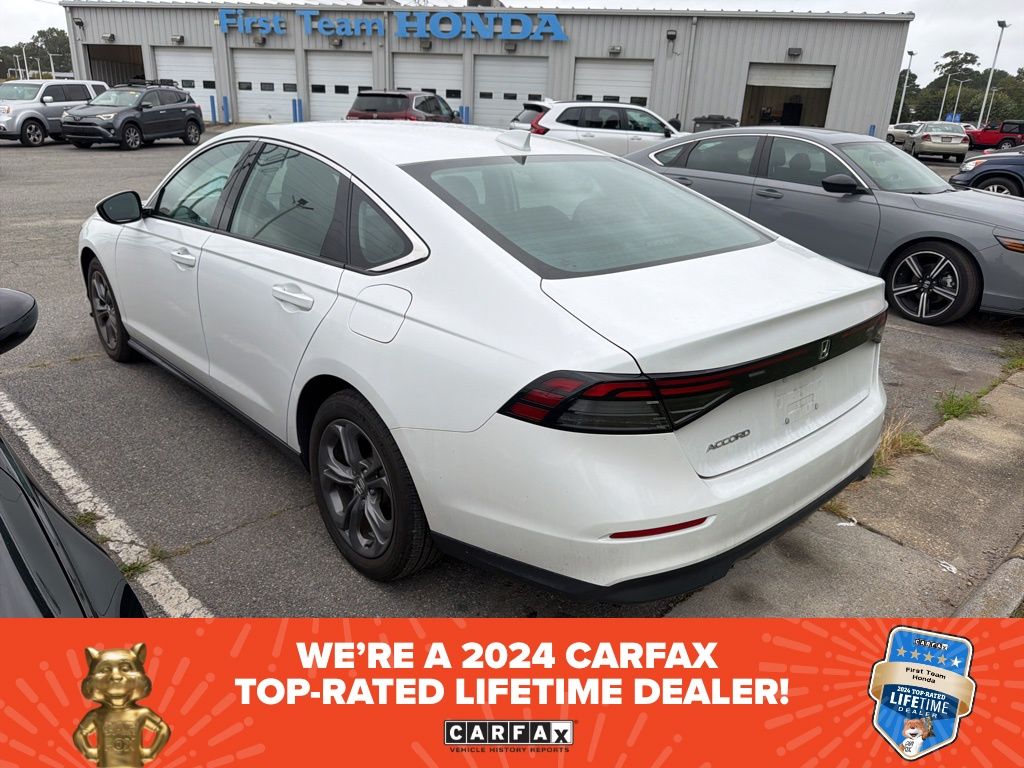 2023 Honda Accord 1.5T EX photo 3
