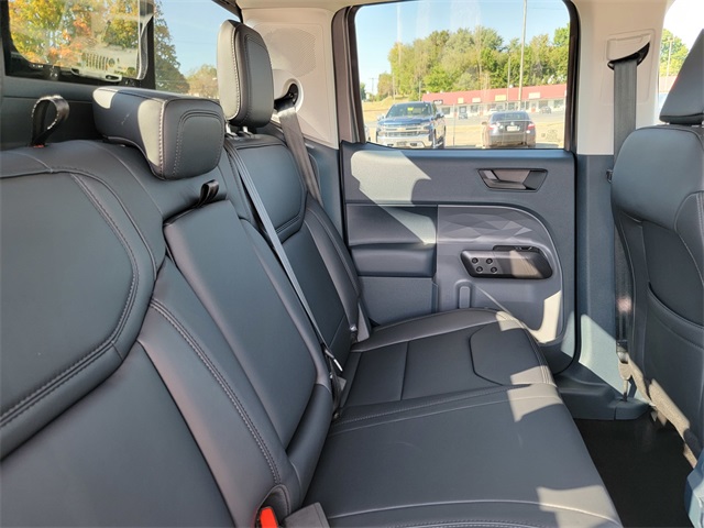 2025 Ford Maverick Lariat photo 15