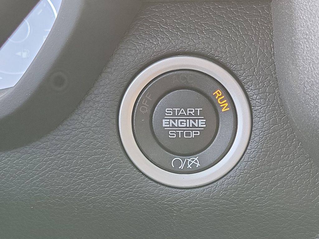 2023 Ram 5500 Tradesman photo 8