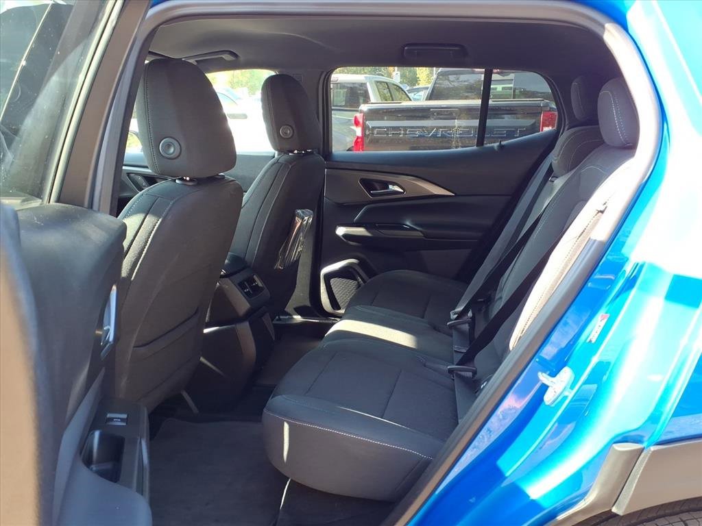 2025 Chevrolet Equinox EV 1LT photo 9