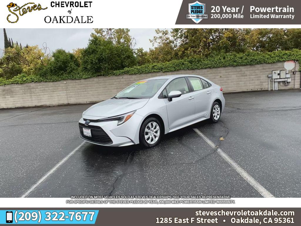 2025 Toyota Corolla Hybrid LE photo 5