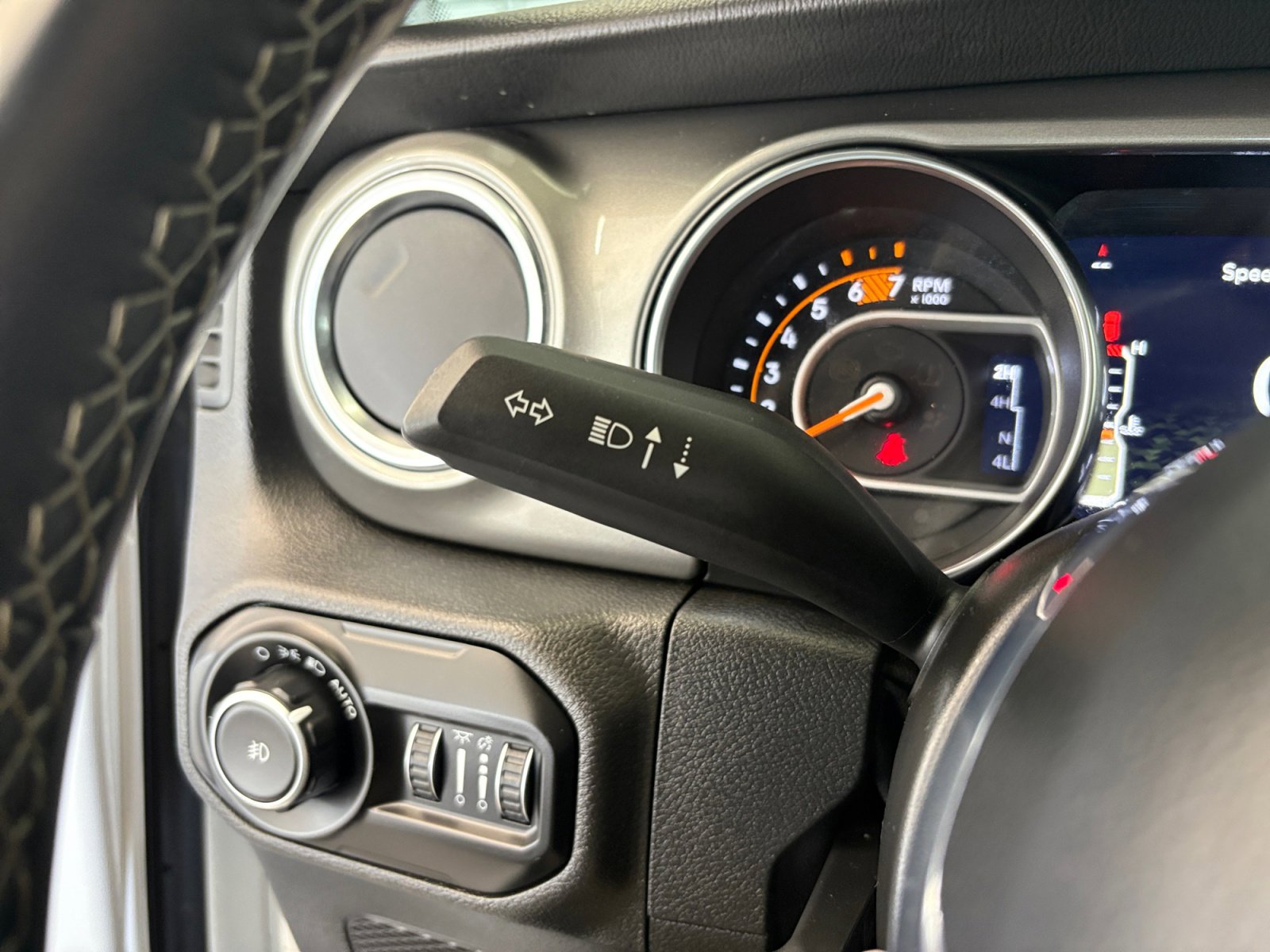 2021 Jeep Wrangler Unlimited Sahara photo 17