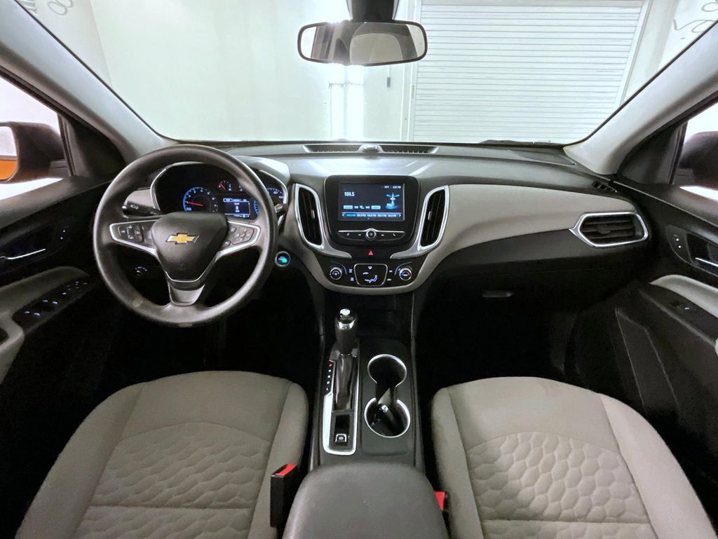 2018 Chevrolet Equinox LS photo 13