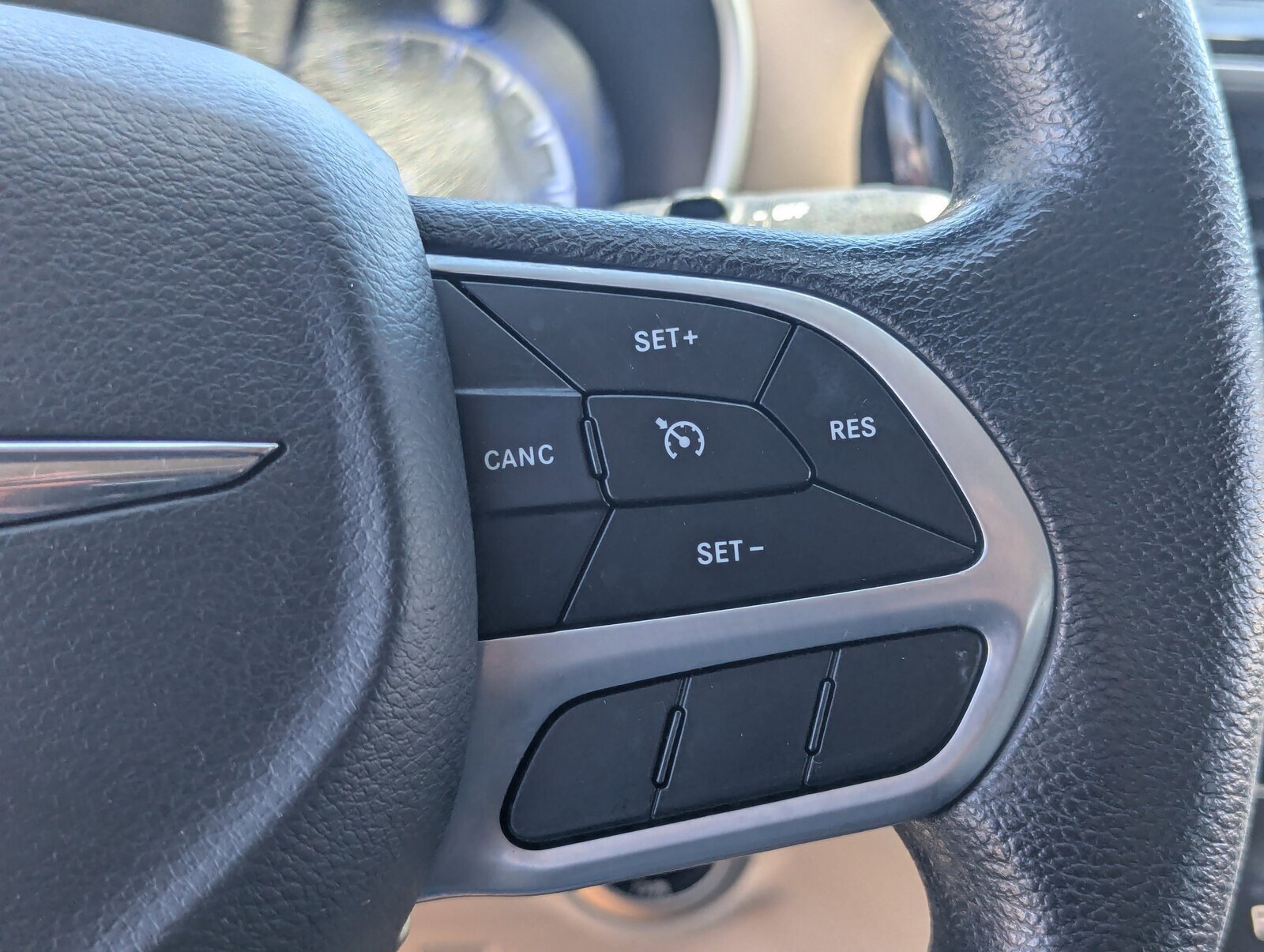2021 Chrysler Voyager LXi photo 24