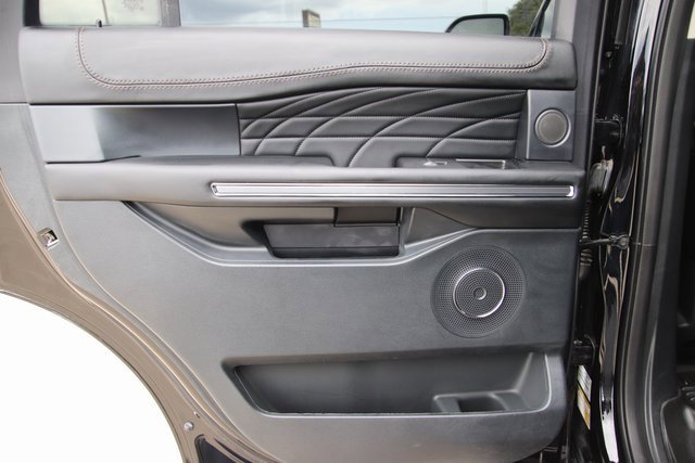 2020 Ford Expedition Platinum photo 37
