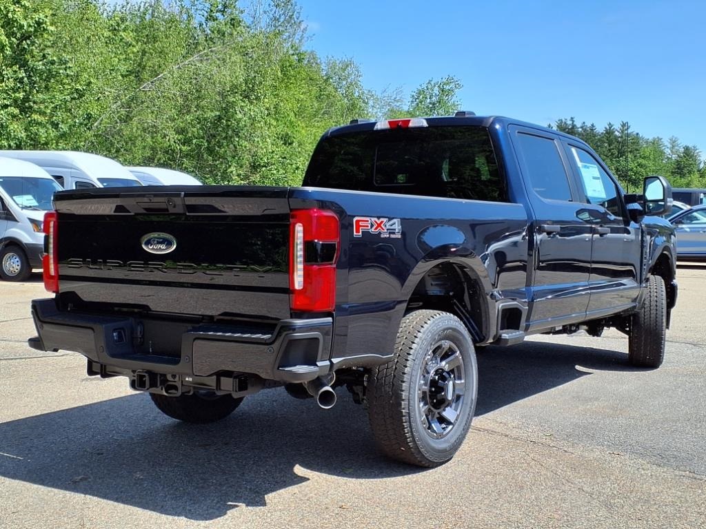 2025 Ford F-350 XL photo 15
