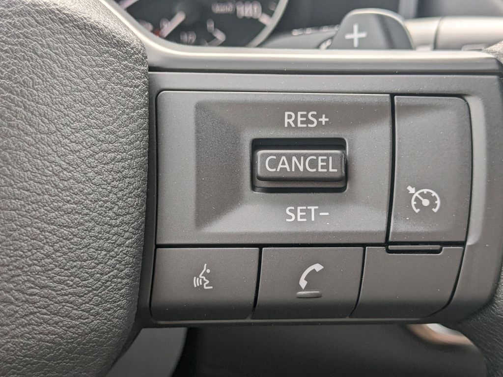 2025 Nissan Rogue S photo 20