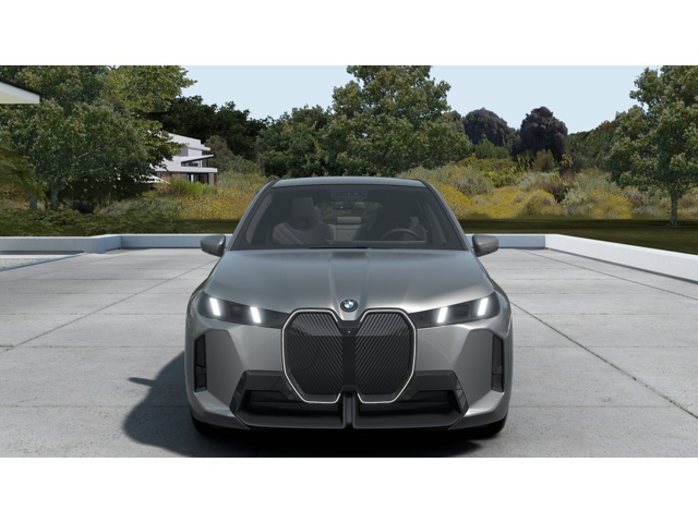 New 2026 Space Silver Metallic BMW  image 3