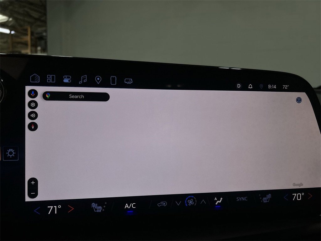 2025 Chevrolet Traverse photo 19