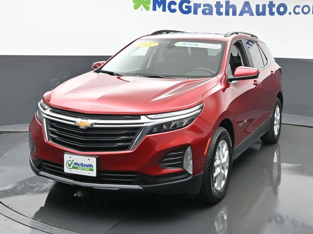 2022 Chevrolet Equinox LT photo 3