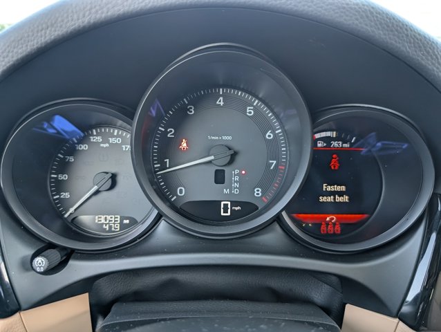 2024 Porsche Macan T photo 22