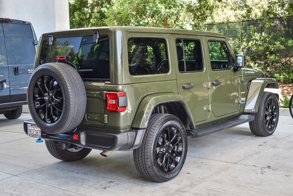 2022 Jeep Wrangler Unlimited Sahara 4xe photo 6