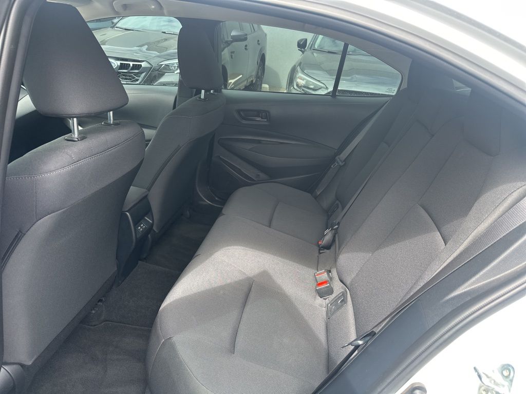 2023 Toyota Corolla LE photo 11