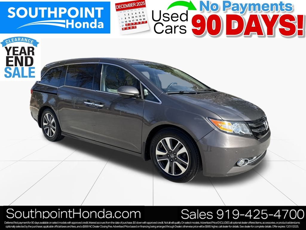 2014 Honda Odyssey Touring's photo