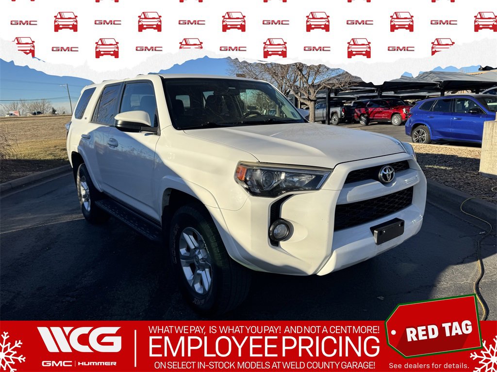 2014 Toyota 4Runner SR5's photo