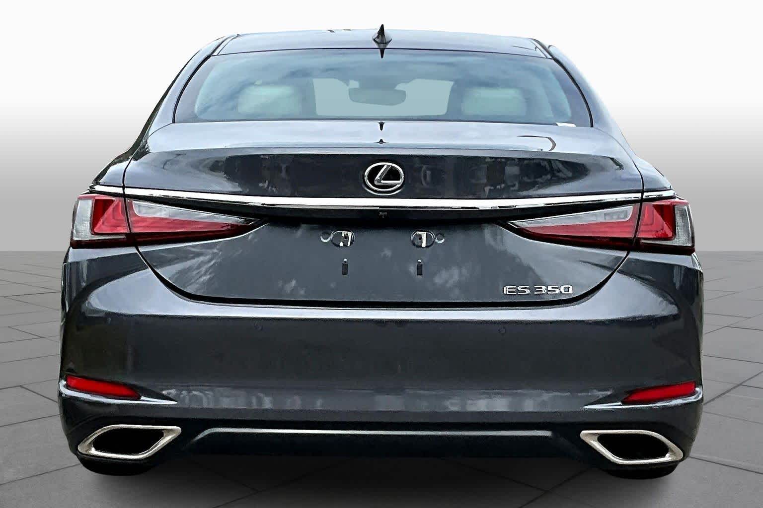 2023 Lexus ES 350 photo 4