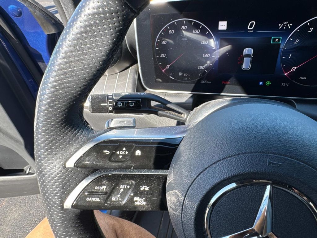 2023 Mercedes Benz GLC 300 4MATIC photo 25