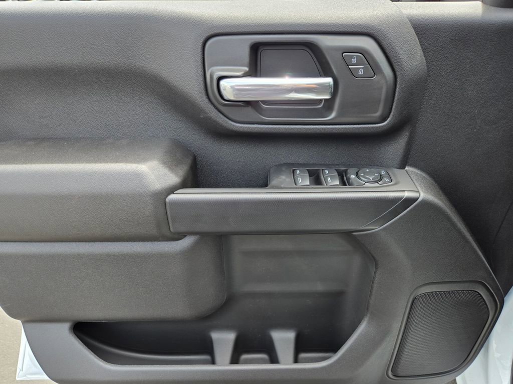 2025 Gmc Sierra 2500 HD Pro photo 9