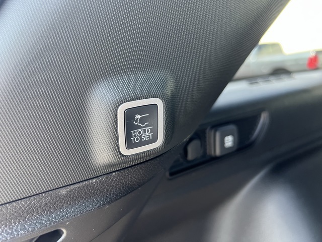 2025 Jeep Grand Cherokee Altitude photo 20