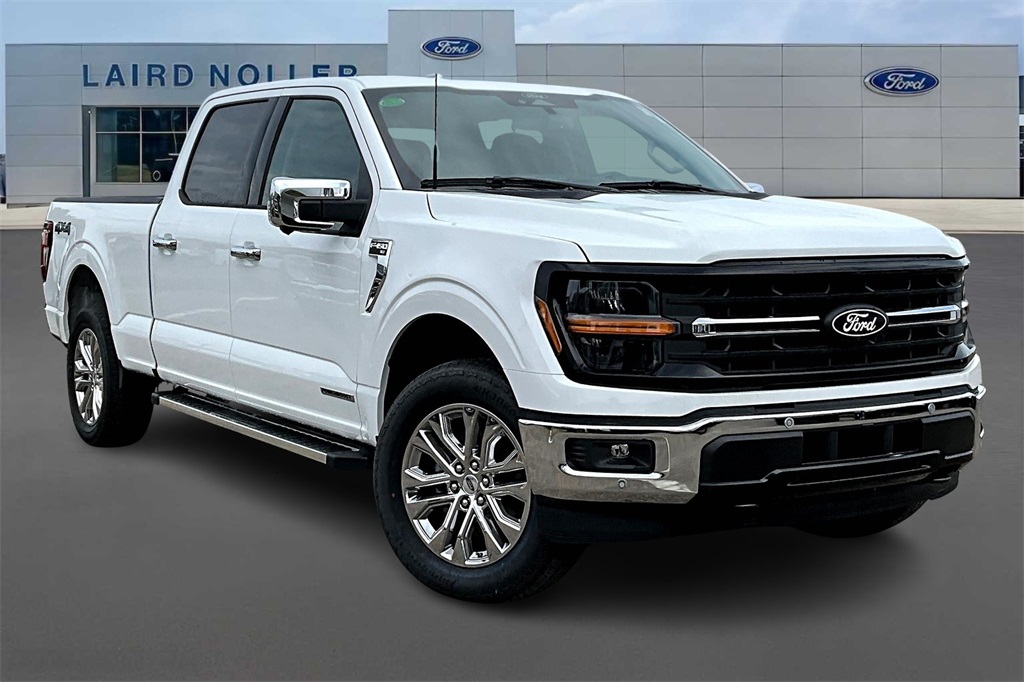 2025 Ford F-150 XLT photo 2