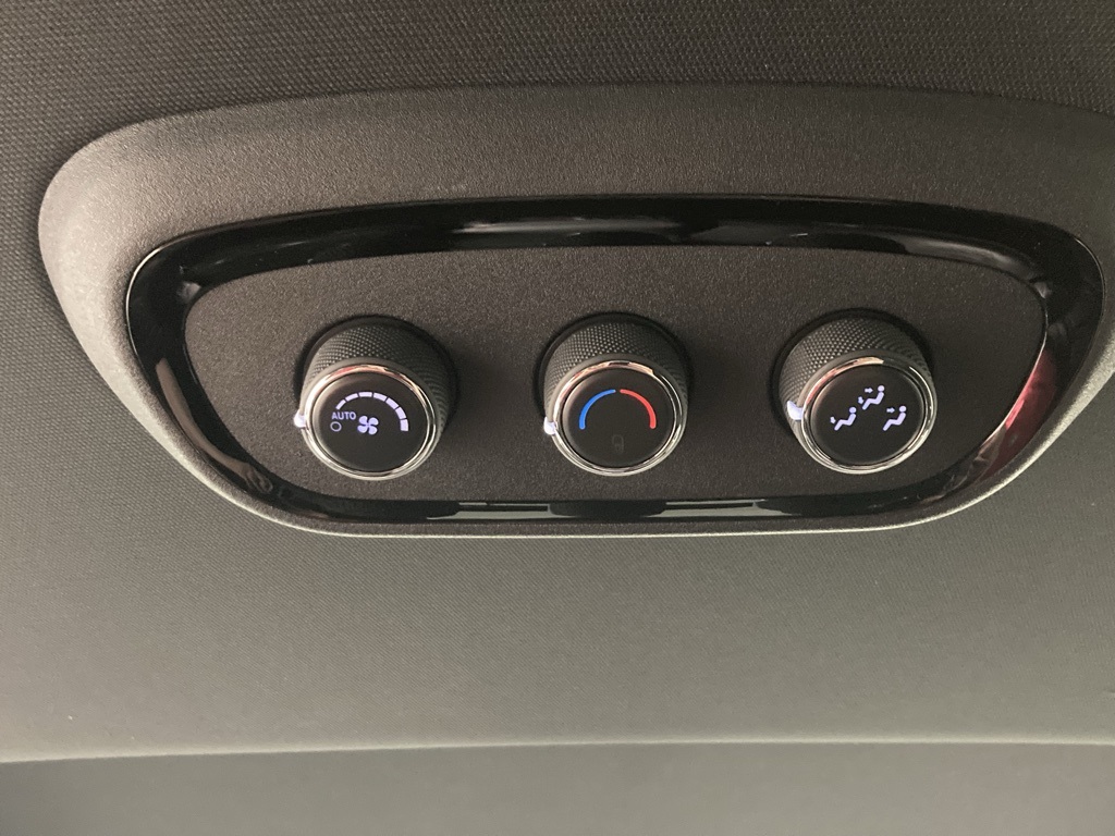2026 Dodge Durango GT photo 9