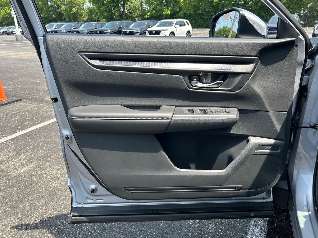 2026 Honda CR-V EX photo 17