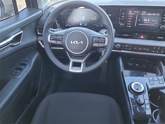 2023 Kia Sportage Hybrid LX photo 10