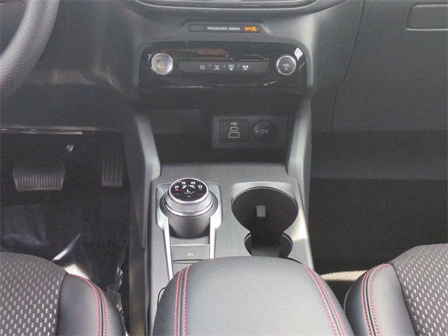 2025 Ford Escape ST-Line photo 19
