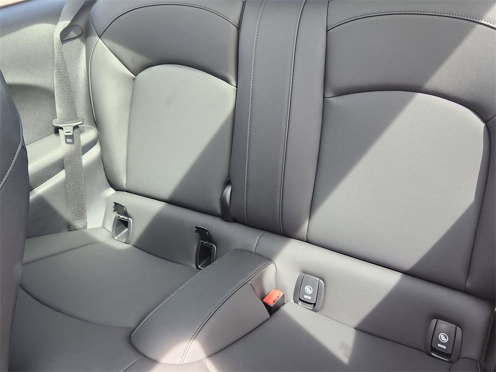 2024 Mini Cooper 2 Door Hardtop SE photo 10