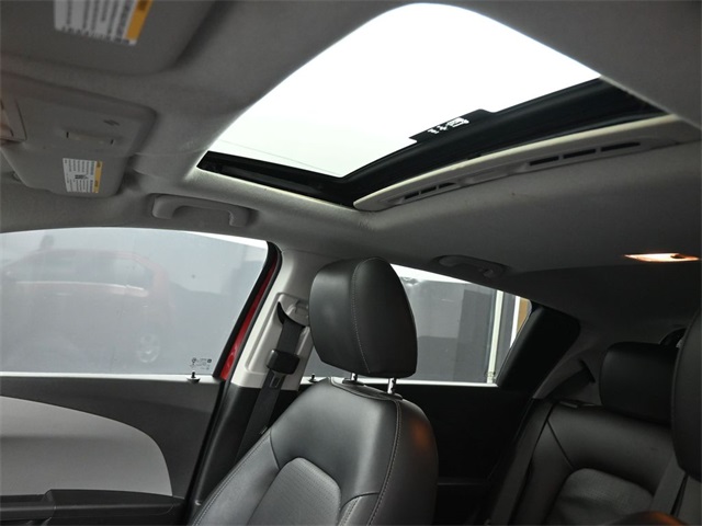 2014 Chevrolet Sonic LTZ photo 16