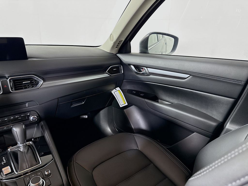 2025 Mazda CX-5 2.5 S Preferred photo 22