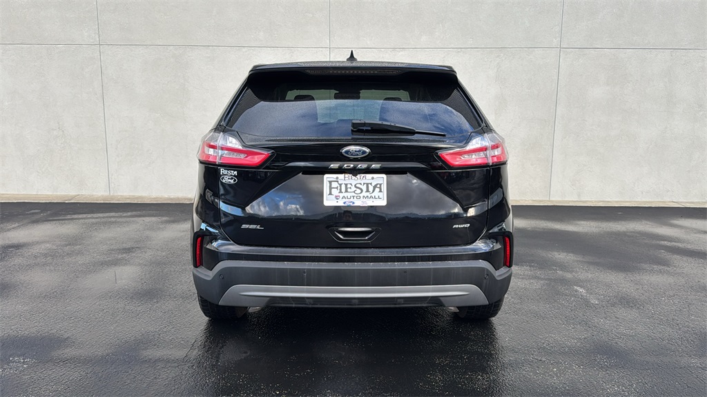 2022 Ford Edge SEL photo 3