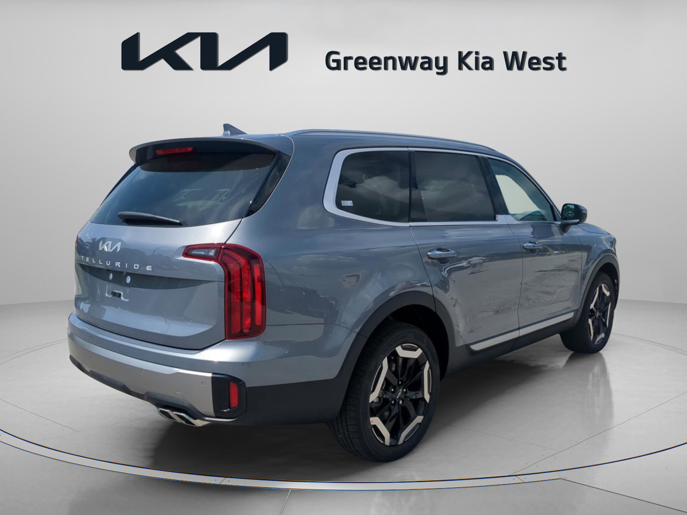 2025 Kia Telluride S photo 7