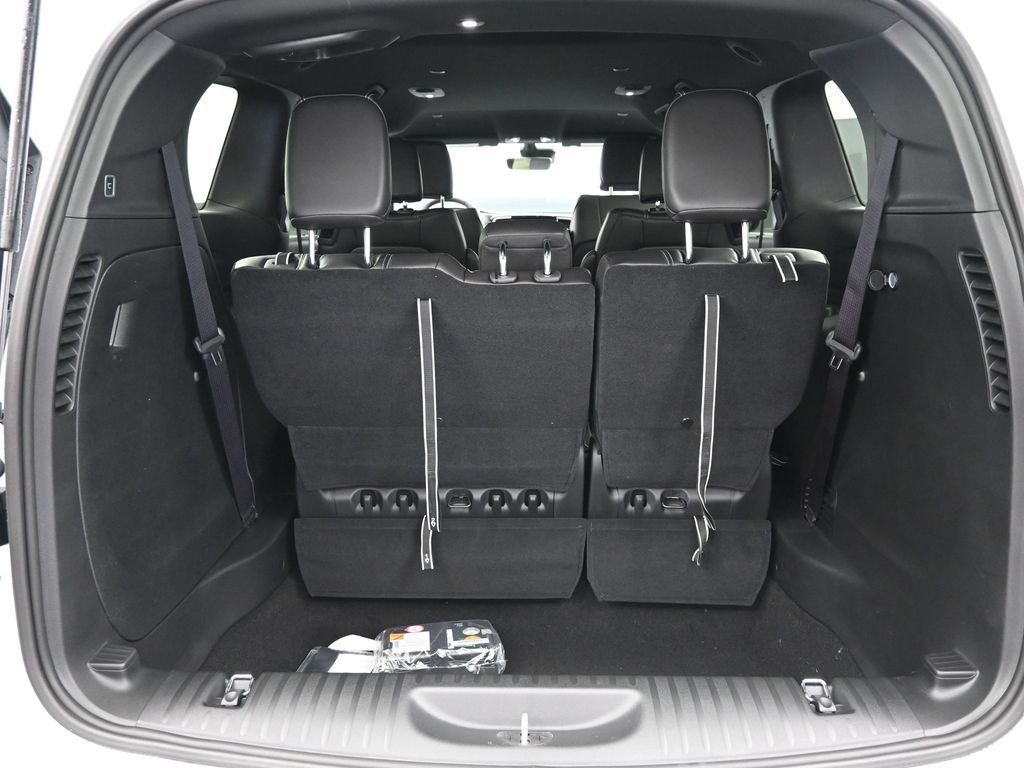 2026 Chrysler Voyager LX photo 7