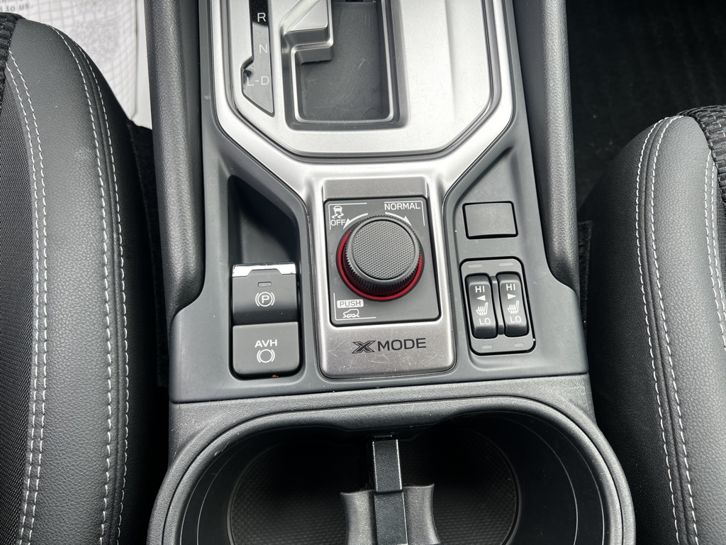 2020 Subaru Forester Premium photo 14