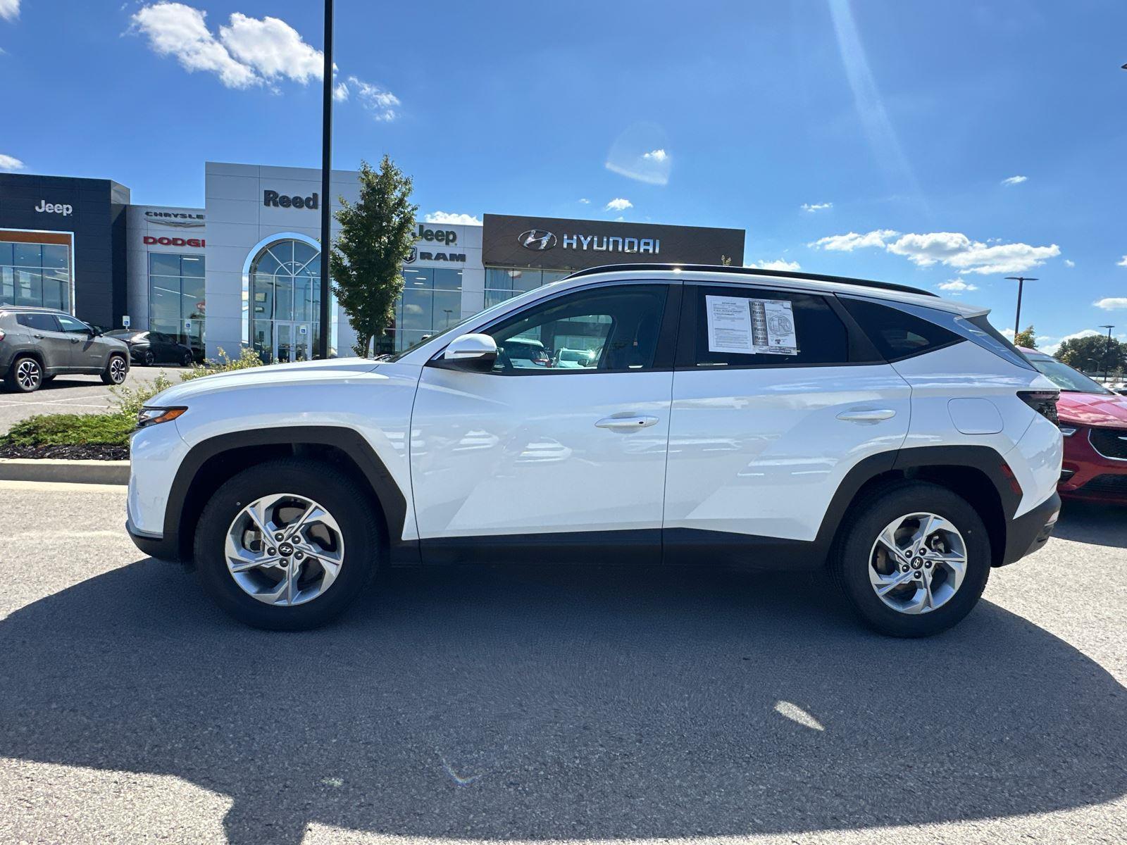 Used 2022 Hyundai Tucson SEL with VIN 5NMJBCAE8NH080813 for sale in Kansas City