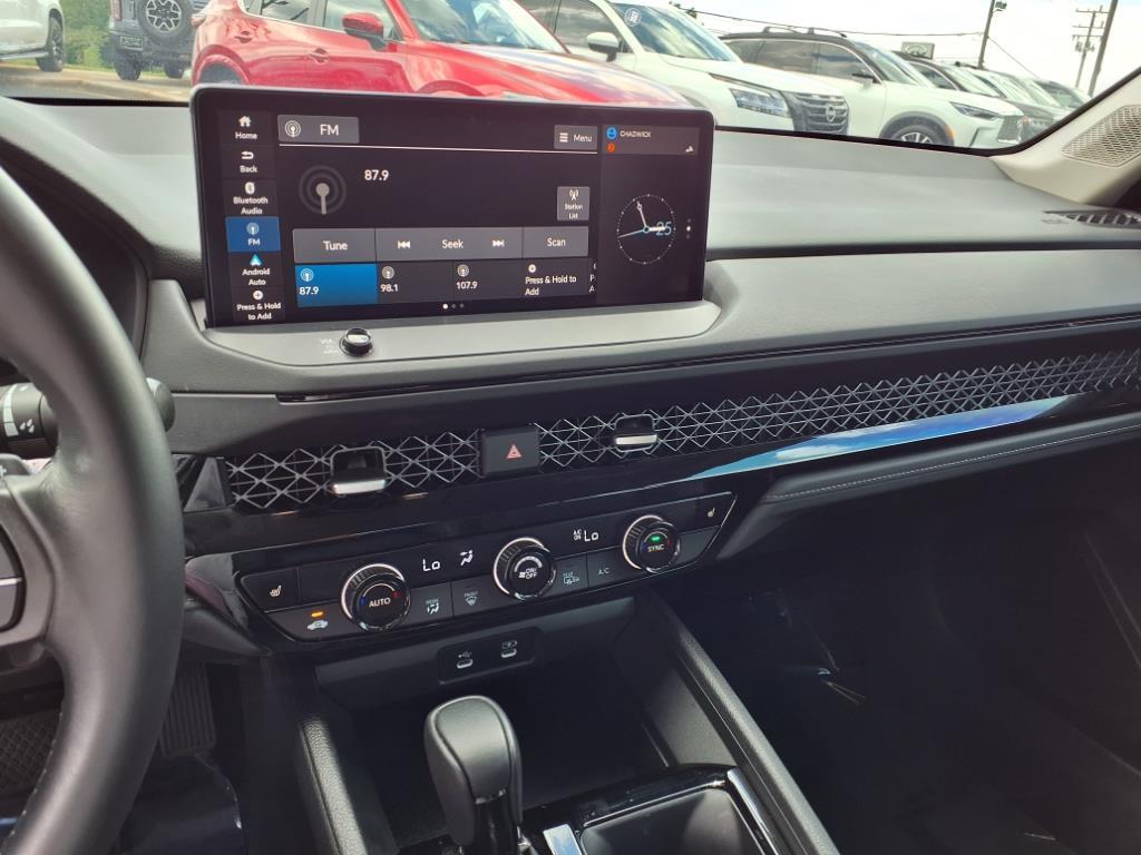 2024 Honda Accord Hybrid EX-L photo 7