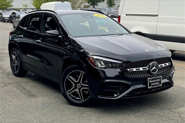 2025 Mercedes-Benz GLA