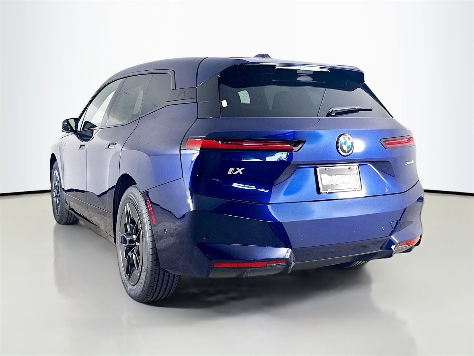 2026 Bmw iX photo 4