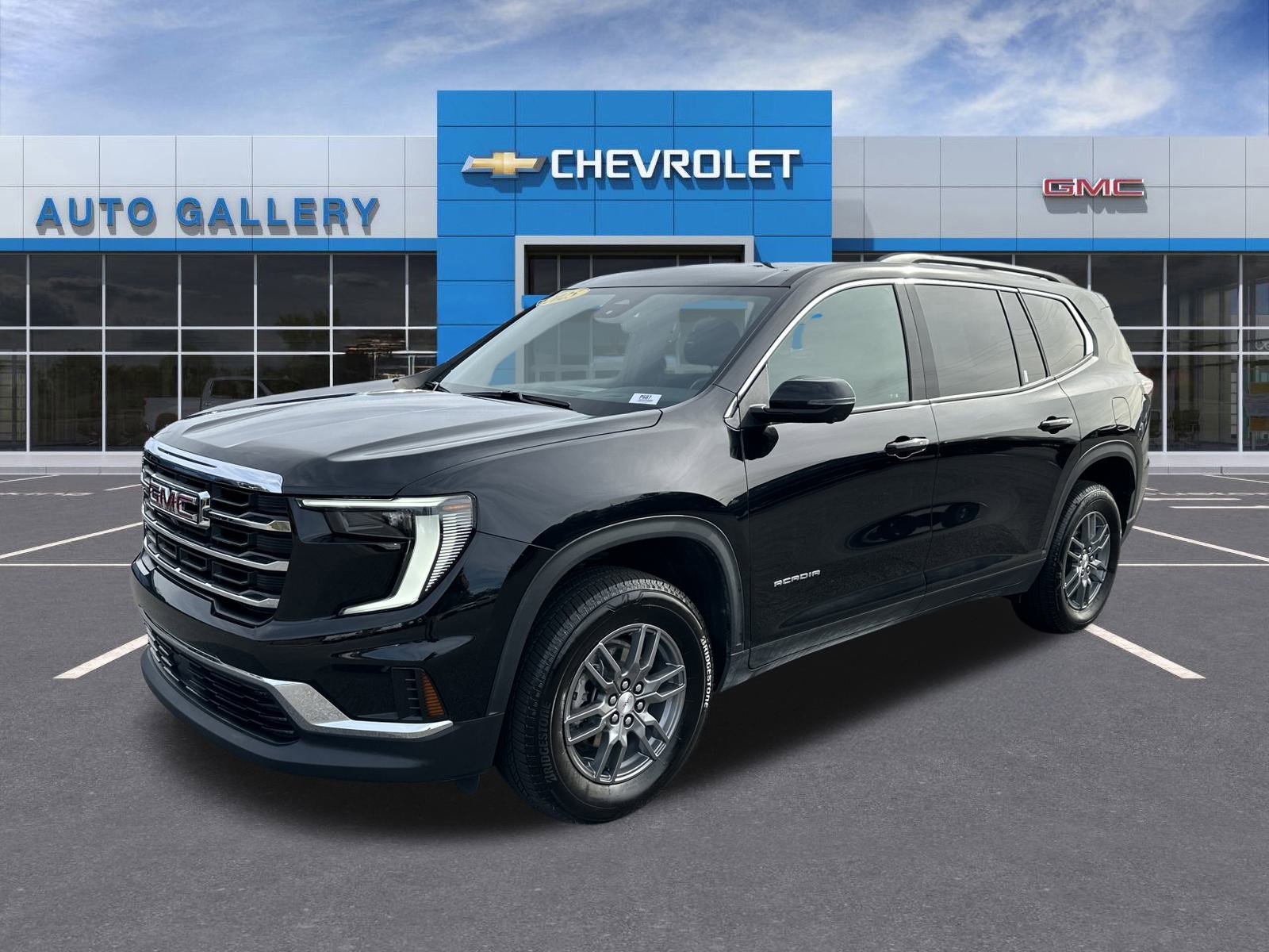 2025 GMC Acadia Elevation's photo