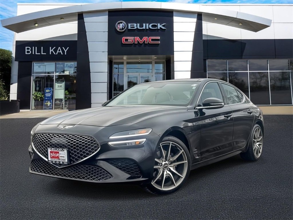 2022 GENESIS G70 Standard's photo