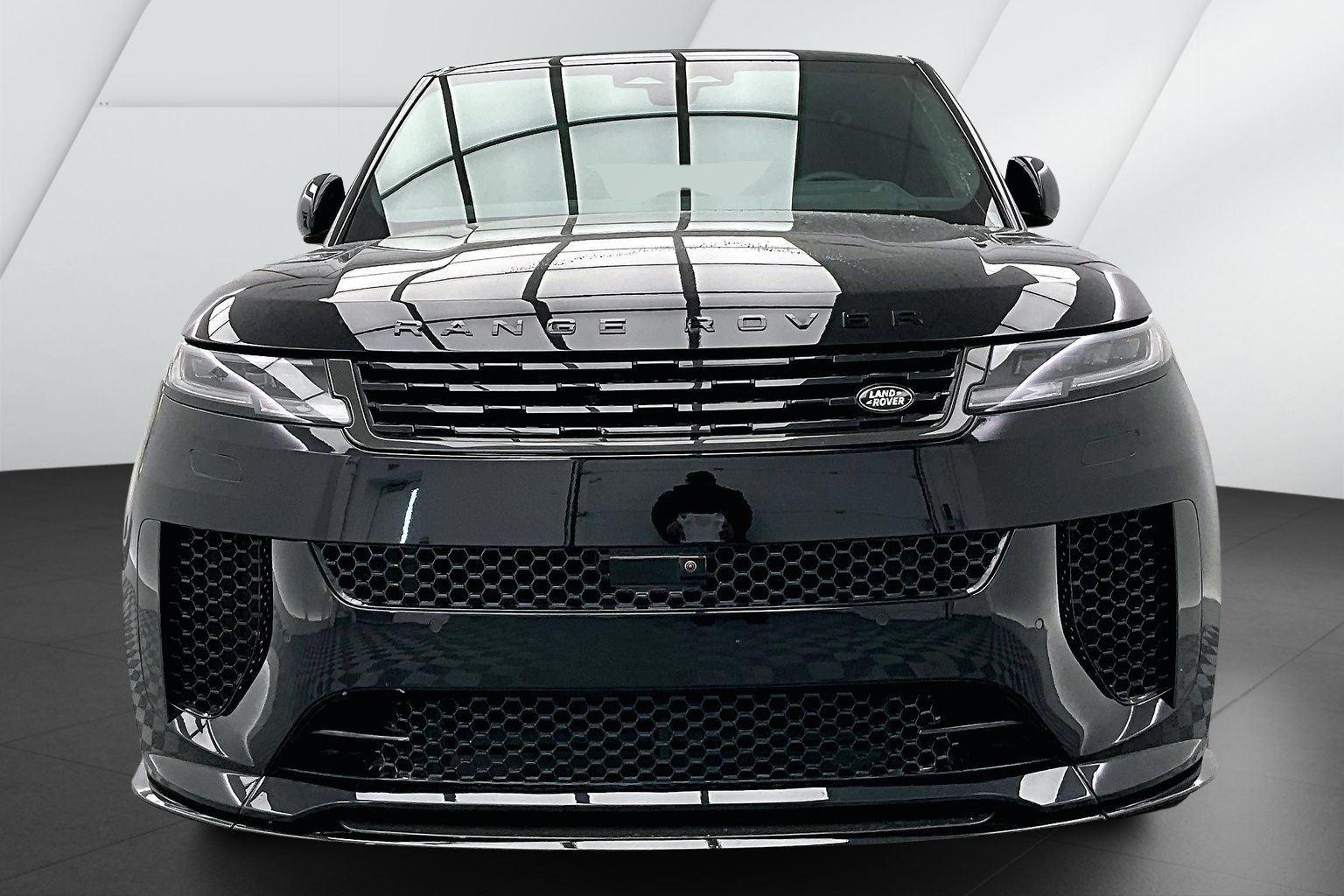 2025 Land Rover Range Rover Sport photo 2