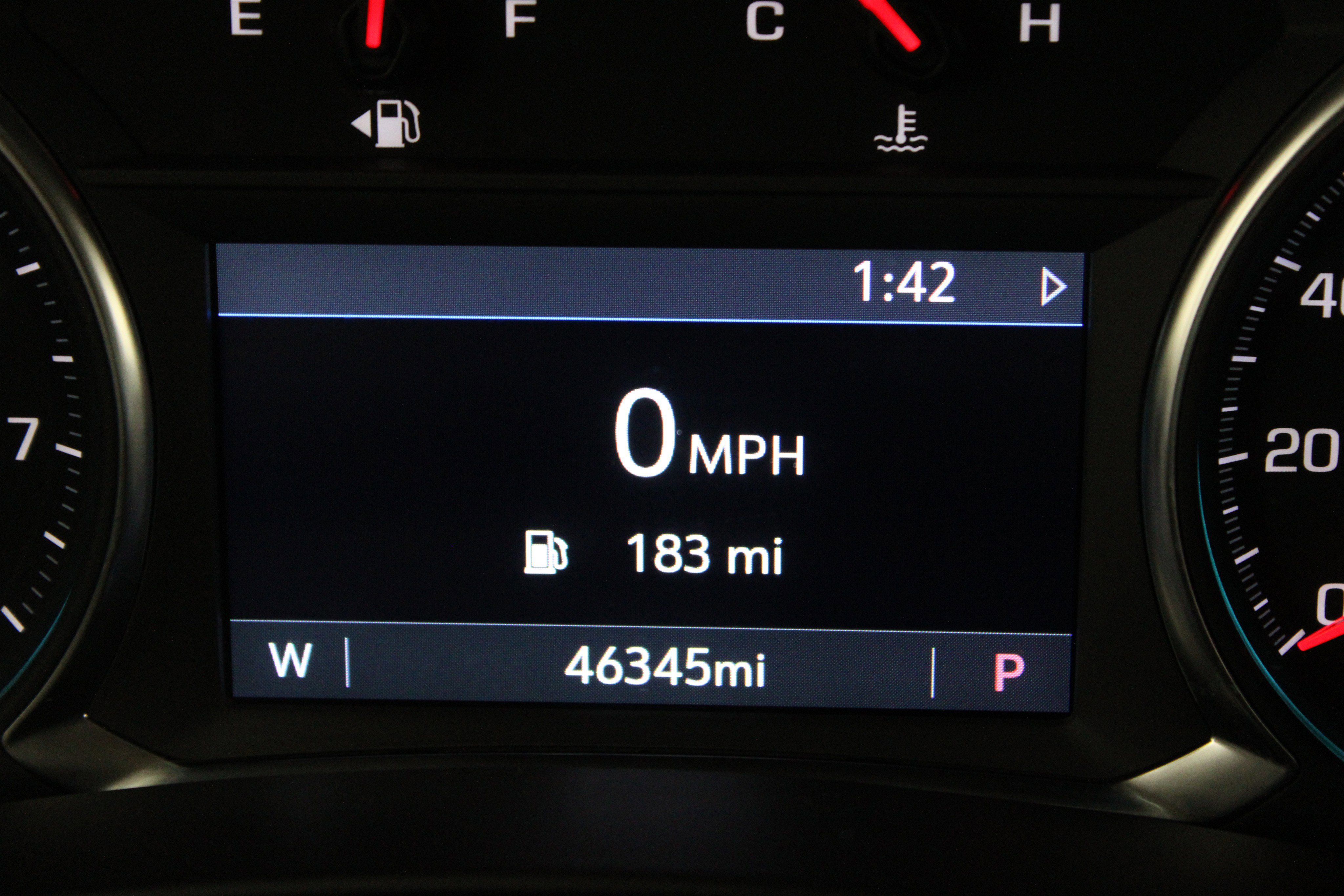 2024 Chevrolet Equinox LT photo 3