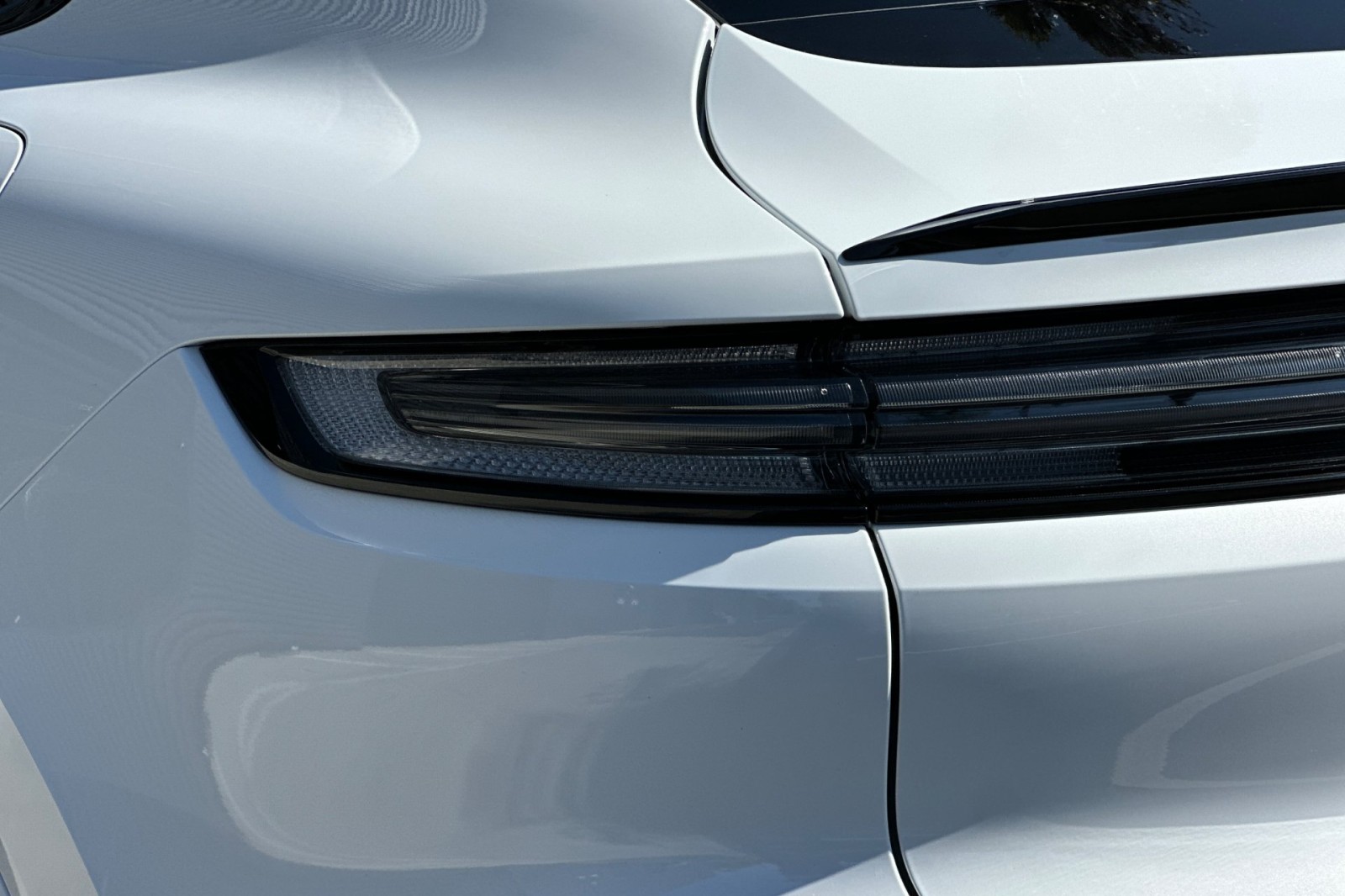 2026 Porsche Cayenne E-Hybrid Coupe photo 7