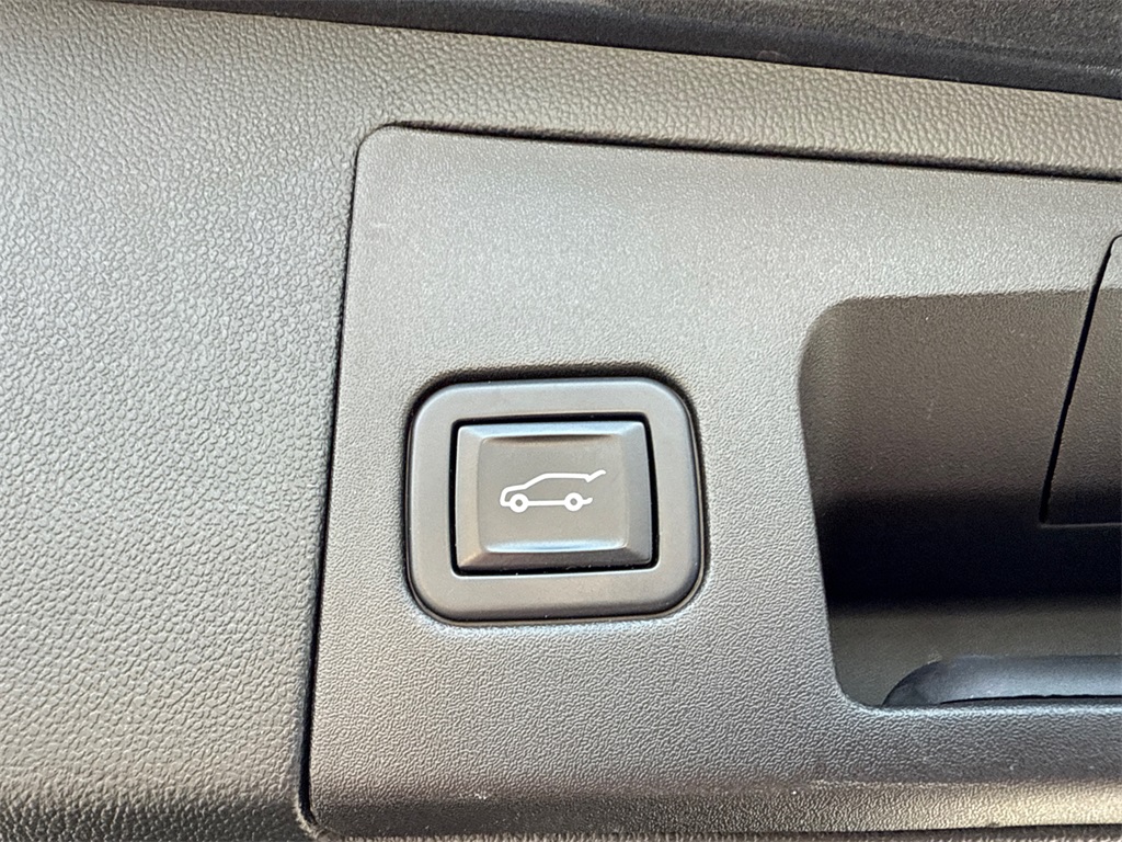 2023 Cadillac XT5 Luxury photo 19