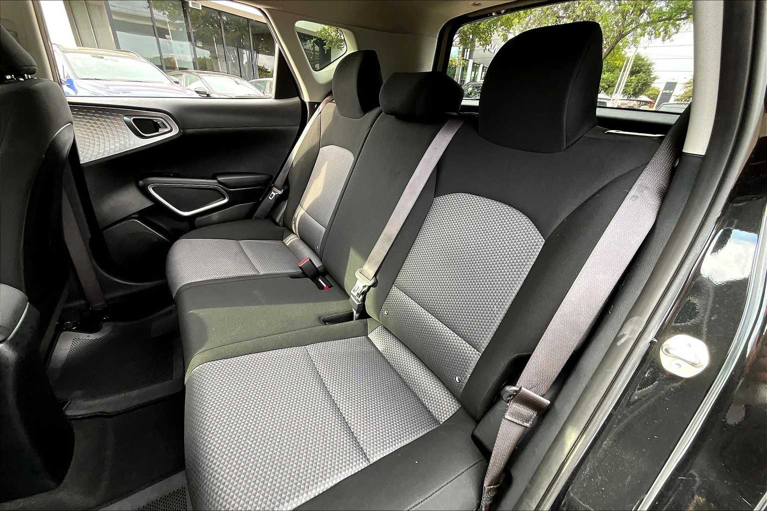 2023 Kia Soul LX S photo 18